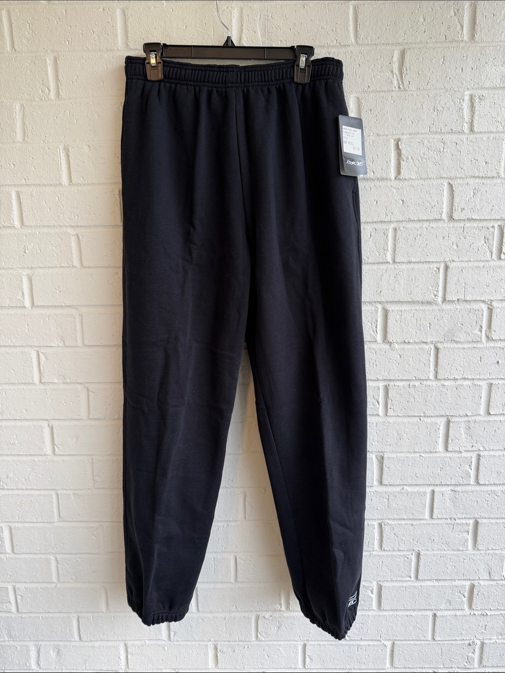 Reebok Men's NWT Black PR Heritage Fleece Joggers W/Elastic Waist & Cuff Size L